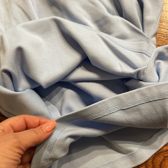 Appleseed’s cotton stretch cross over top / 3/4 sleeve fitted light blue size SM - Picture 12 of 12
